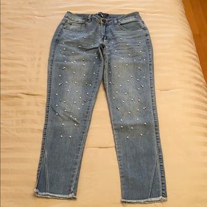Embellished jeans with pearls
